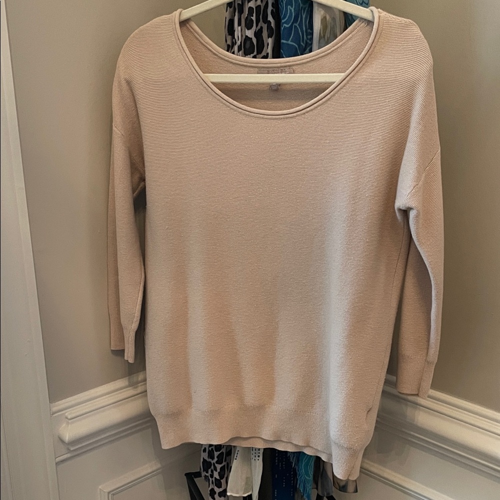 Banana Republic Women's Light Camel Sweater